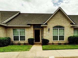 320 Fraternity Row, College Station, TX 77845