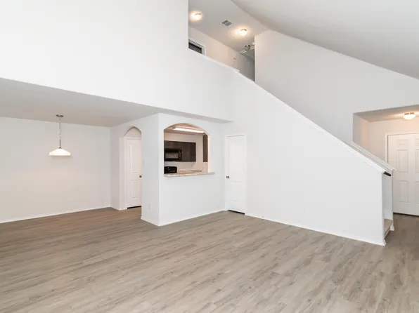 22464 Clear Castle Dr, Porter, TX 77365