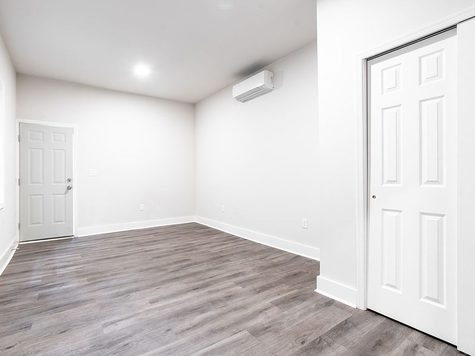 1st image of 2131 S Alden St #Pa021003