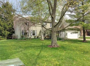 18159 Fern Canyon Dr, Strongsville, OH