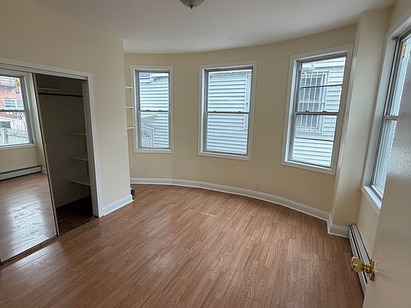 4th image of 320 Westfield Ave Floor 1
