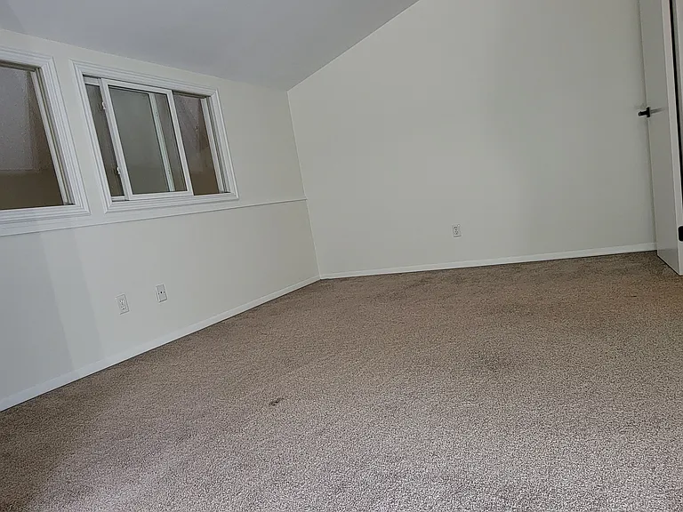 12613 SE 42nd St #613 — Photo 24