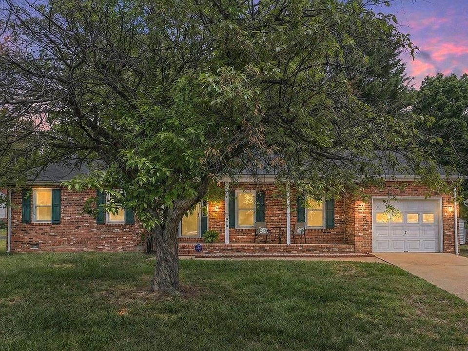 1st image of 619 Shamrock Dr