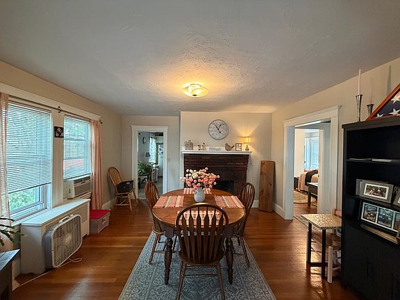 5th image of 32 Thayer Rd #32