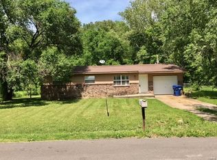 12665 Beaver Manor Rd, Rolla, MO 65401