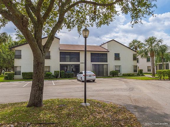 3rd image of 3449 Cocoplum Cir #3425