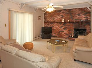 1 Woodview Dr, Nesconset, NY 11767