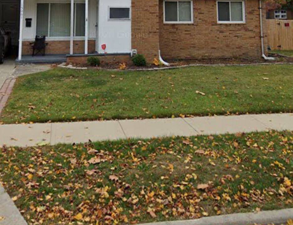 1st image of 15061 Marlow Ave