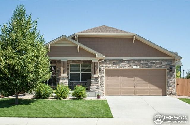 Beautiful ranch style on a culdesac!