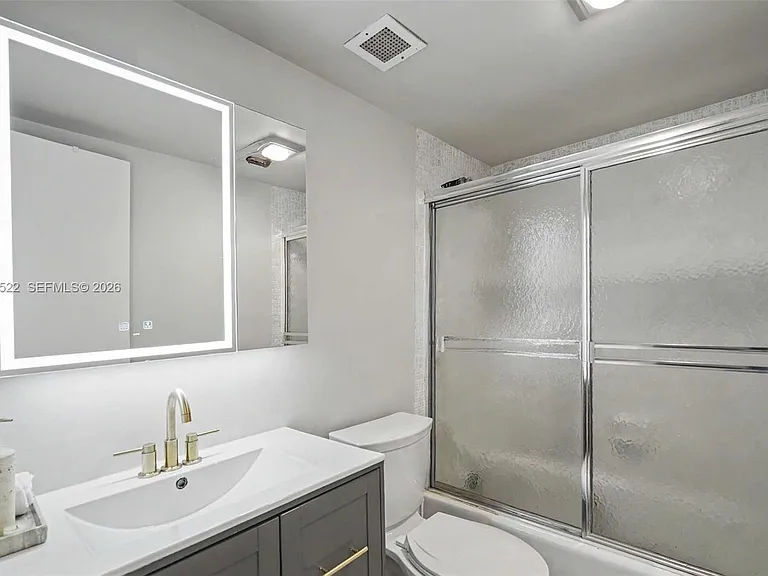 1980 S Ocean Dr #15A — Photo 7