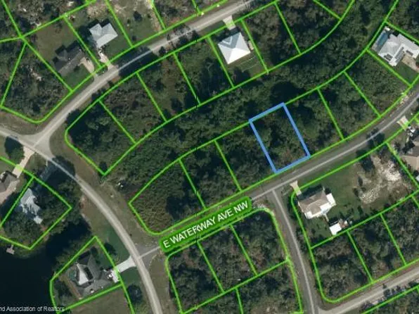 341 E Waterway Ave NW, Lake Placid, FL 33852