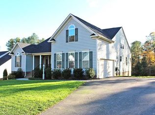 1425 Quiet Forest Ln, South Chesterfield, VA 23834