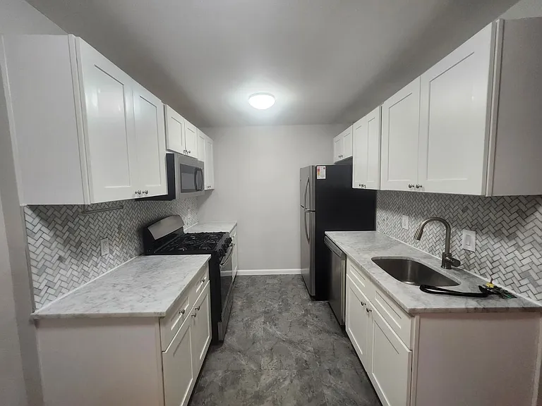 149 Main St #15E — Photo 1