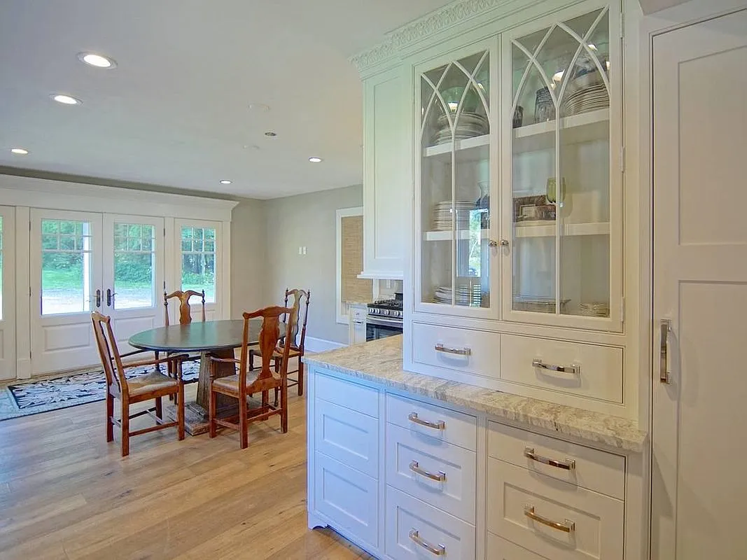 2 bed, 2.0 bath, 1600 sqft, $3,500 — Photo 1