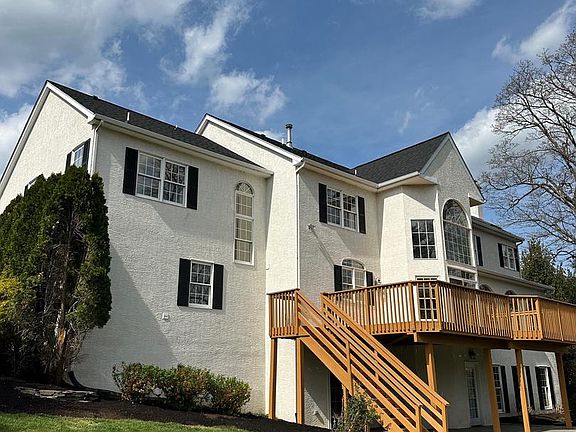 5th image of 2517 Lockleigh Rd