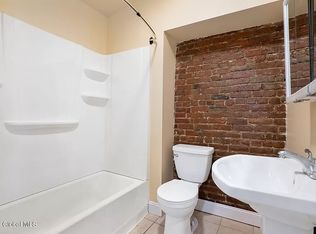 73 Clinton St #3, Albany, NY 12202