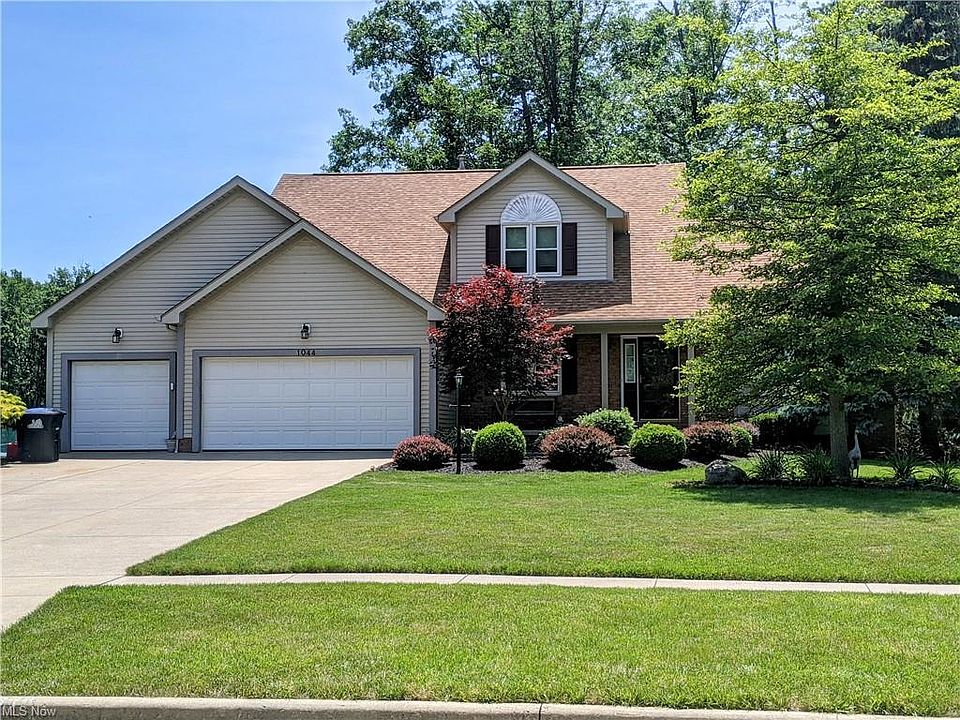 1st image of 1044 Old Eagle Dr