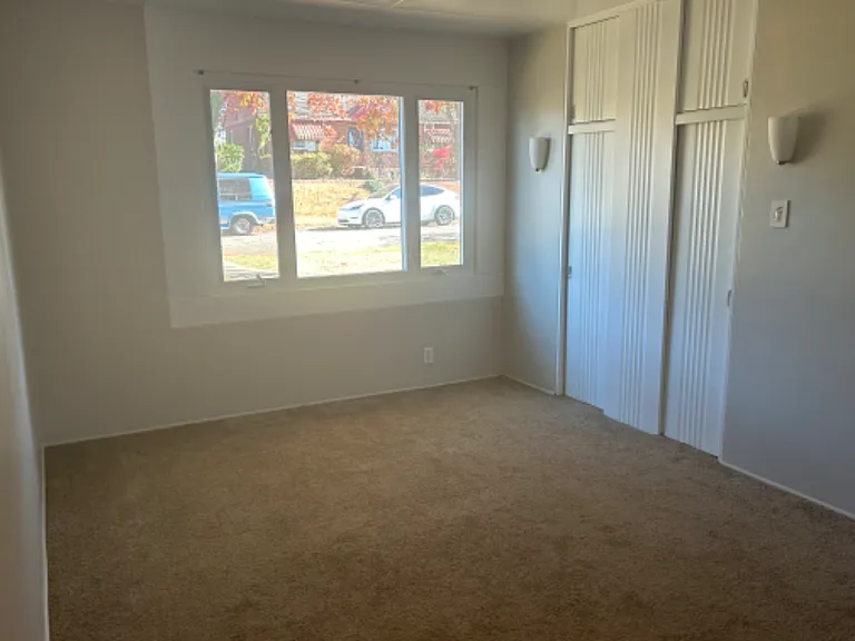 5819 Black Hawk Dr — Photo 10