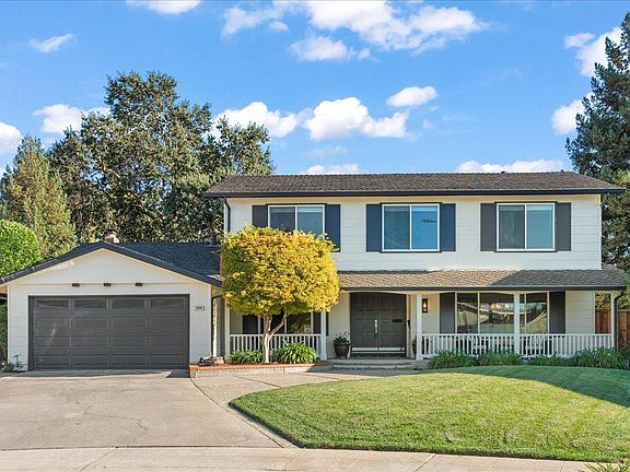 2nd image of 6698 Charter Oak Pl