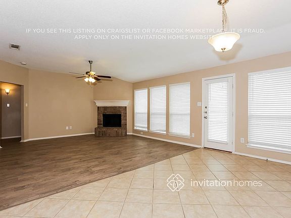 4th image of 614 Saint Eric Dr