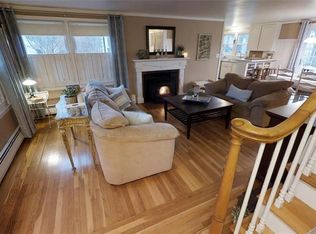 31 Xavier Ct, Warwick, RI 02888