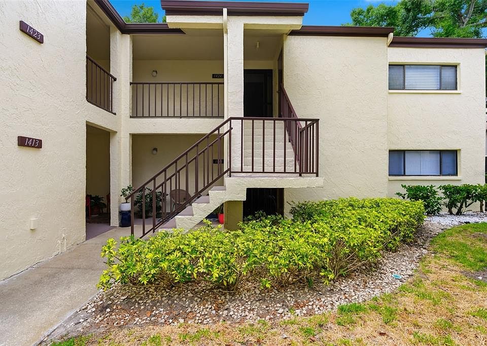 1st image of 700 Starkey Rd APT 1414