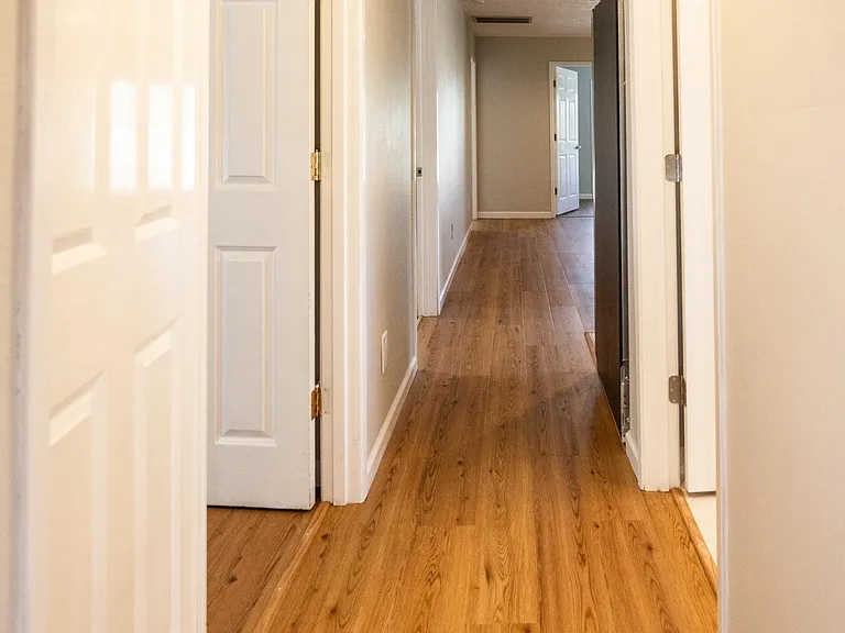 8717 NE Webster St #B — Photo 15