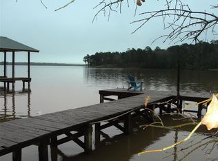 272 N Point Dr, Trinity, TX 75862