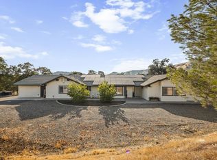 21631 Frontier Rd, Clovis, CA 93619