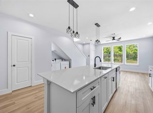4138 Larkspur St #B, Houston, TX 77051