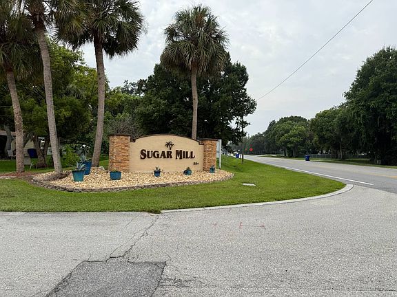 5th image of 3105 Cross Creek Ct