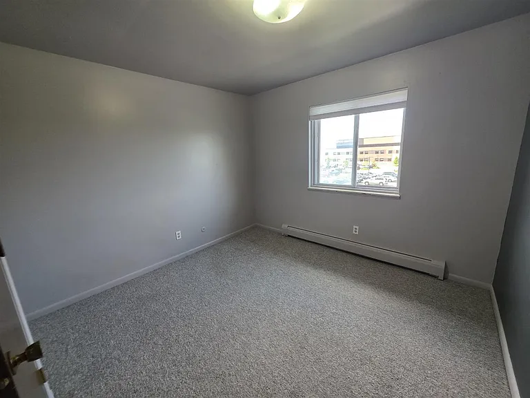 709 Jackson St #11 — Photo 6