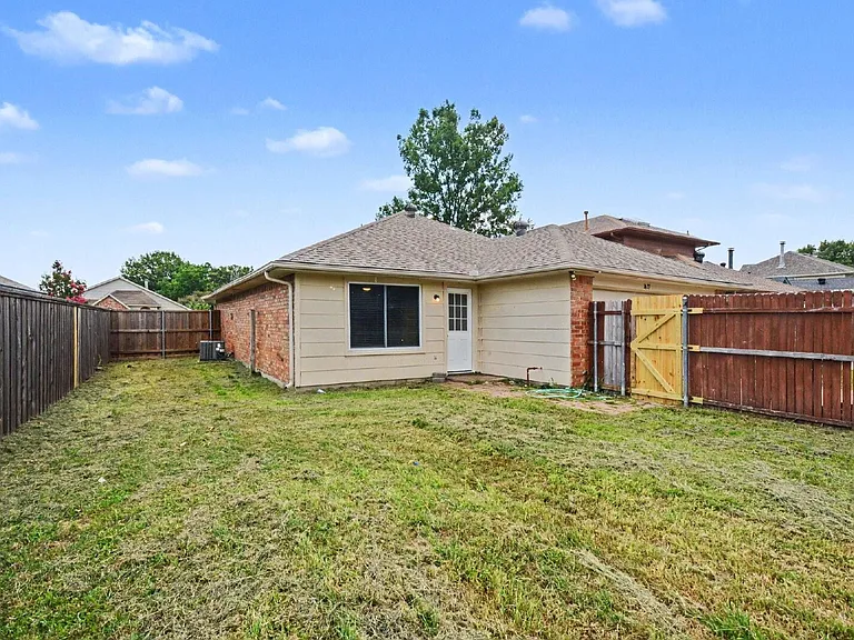 1417 Stillmeadow Dr — Photo 20