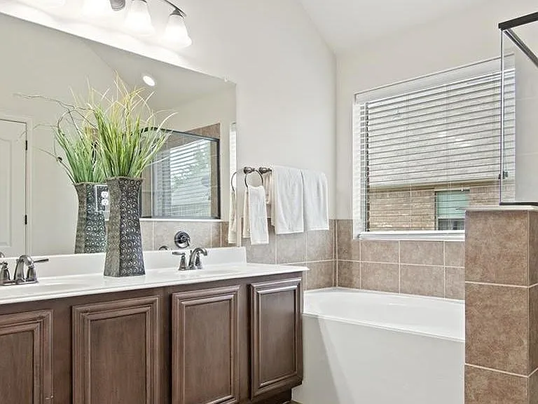 231 Archer Way — Photo 120