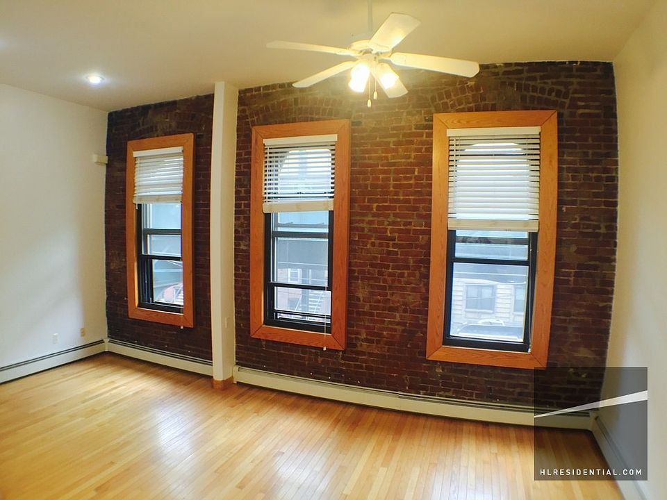 1st image of 4467 23rd St #2