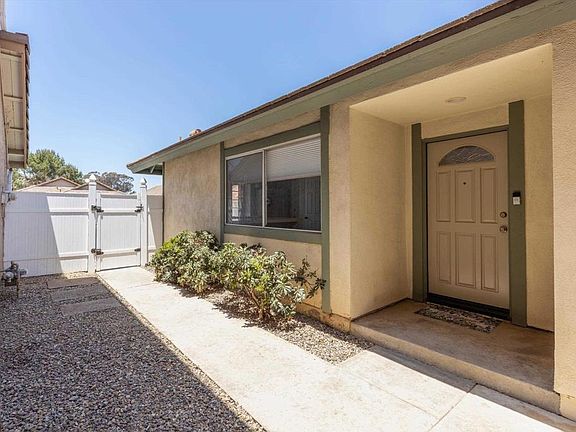 3rd image of 2332 Briarwood Pl