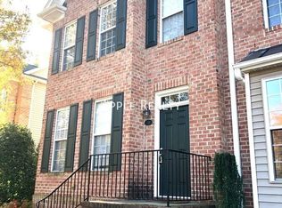 10 Scottish Ln, Durham, NC 27707