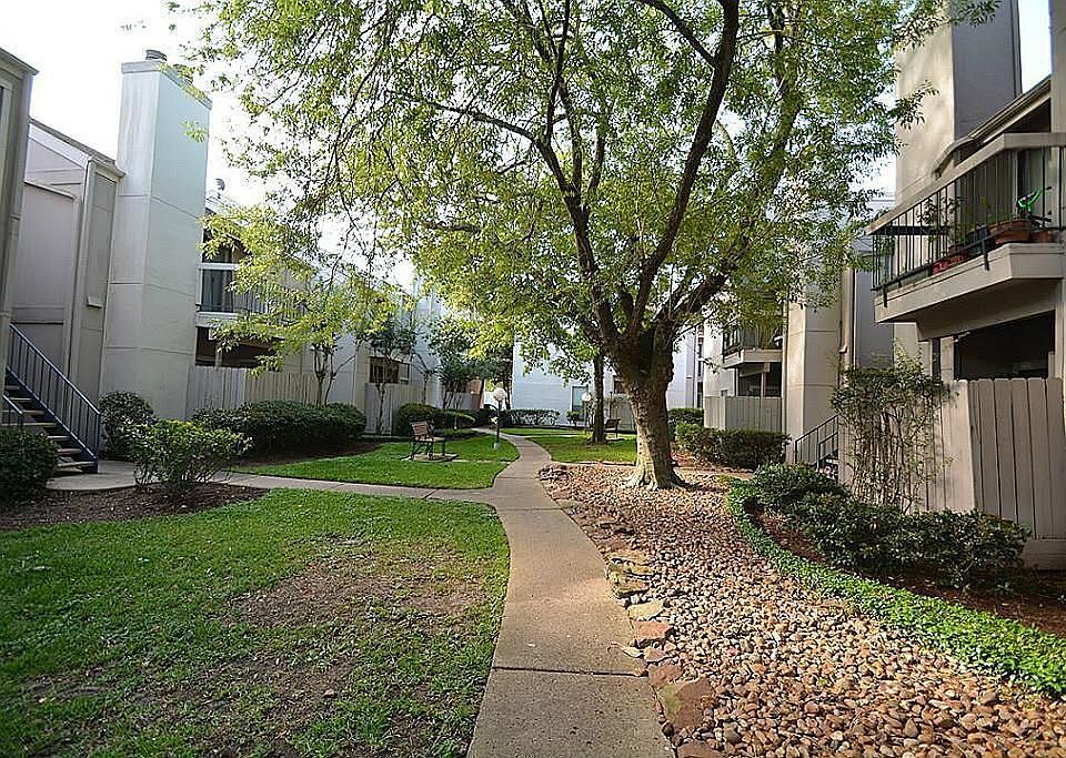 1st image of 7900 N Stadium Dr APT 78