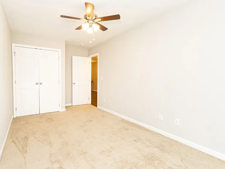 2106 Duncan Ave #102 — Photo 12