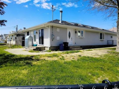 55 Seymour Drive, Shirley, NY, 11967