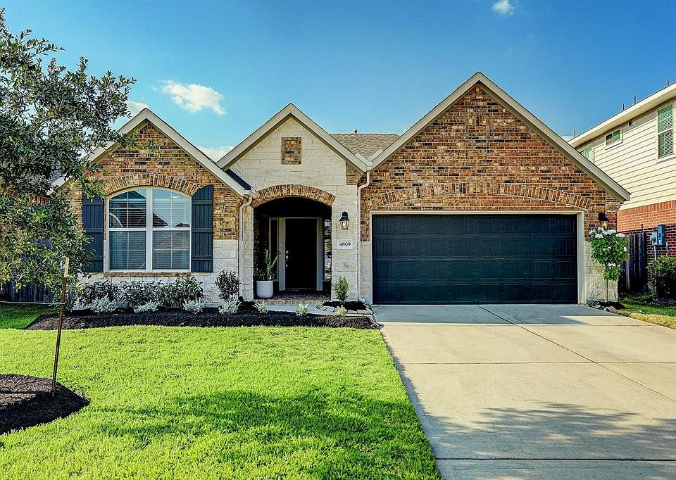 1st image of 4809 Ladona Ct