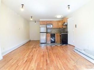 558 4th Brooklyn, Brooklyn, NY 11251