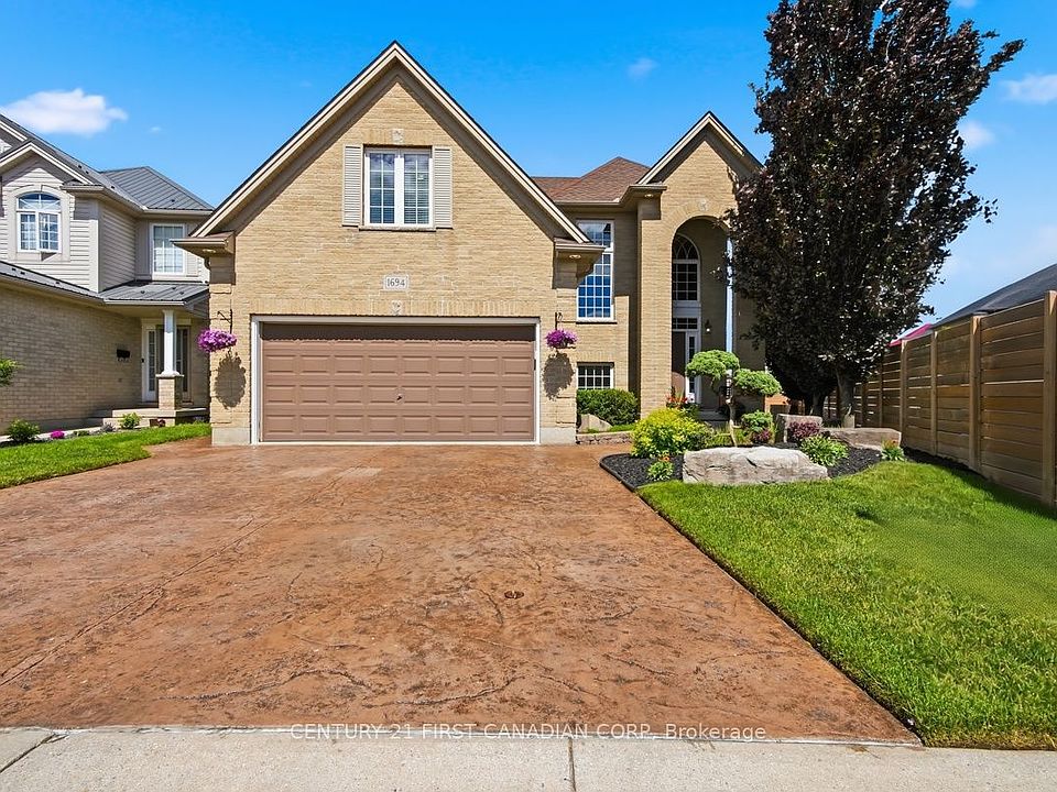 1st image of 1694 Green Gables Rd