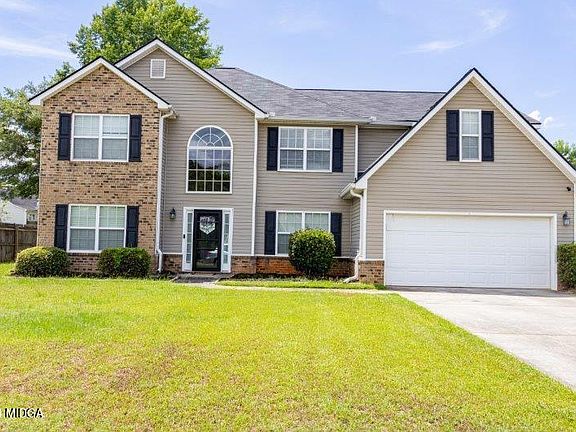 3rd image of 603 Crabapple Pl
