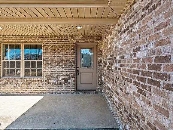 3rd image of 281 Cross Over Rd