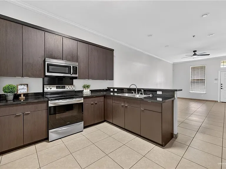 3217 W Sprague St #28 — Photo 4