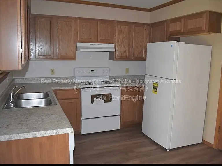 2785 Ruth Ave #B — Photo 9