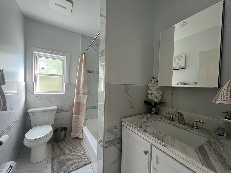 255 Lafayette Pl #2R — Photo 10