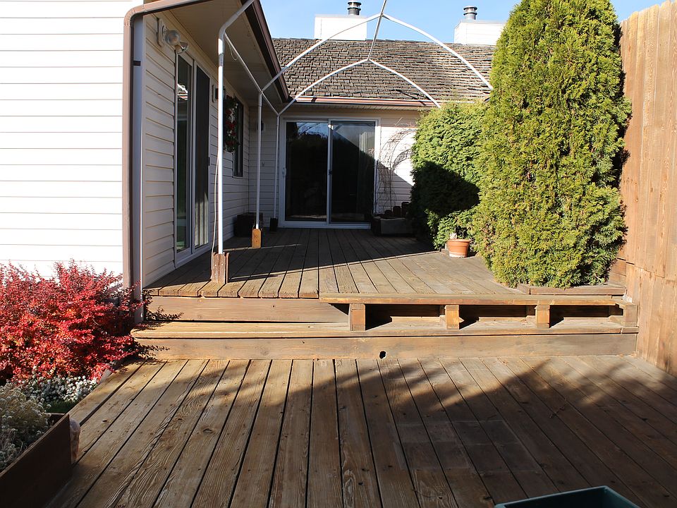 2nd image of 480 Hartert Dr