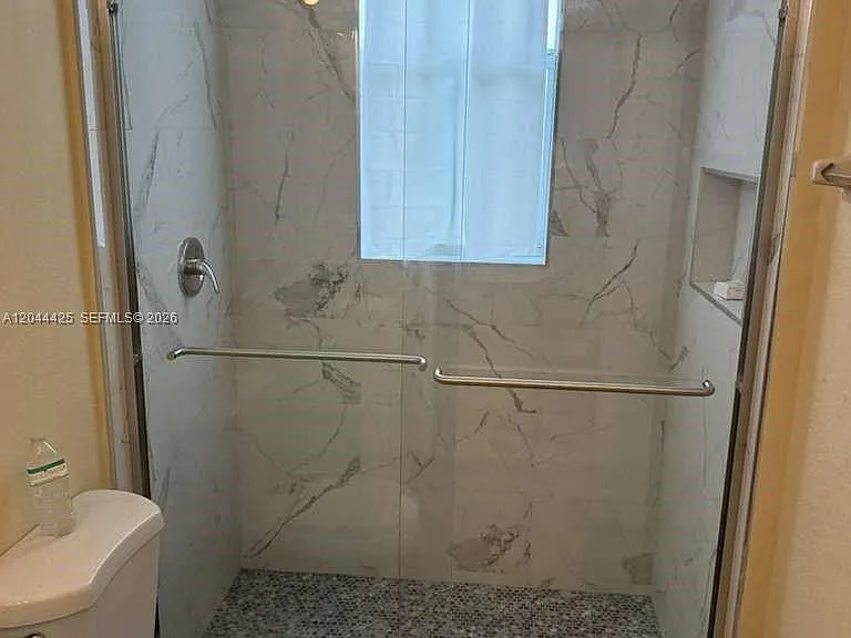 1663 SE 27th Dr #207 — Photo 6